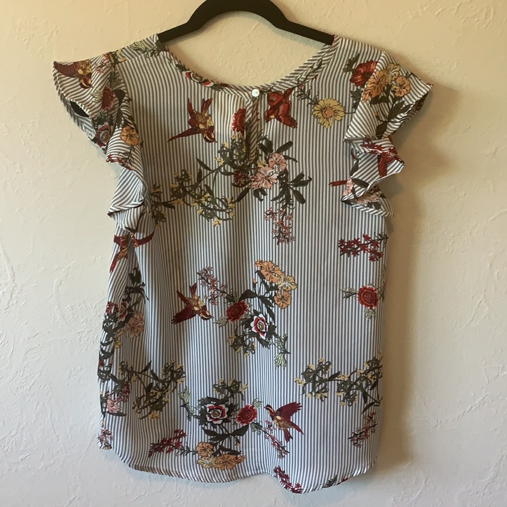 Shirt - Picture 2 of 3